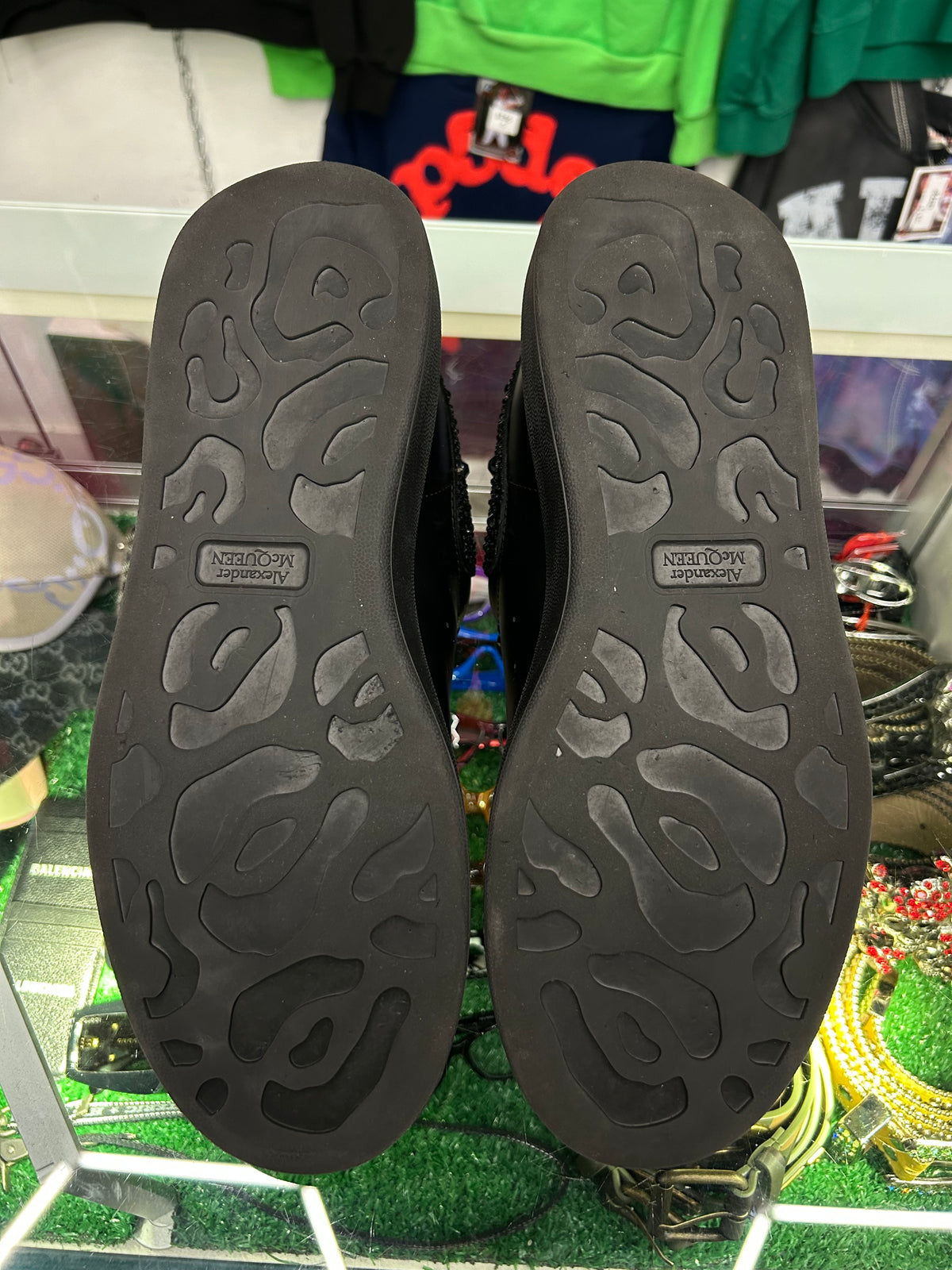 ALEXANDER MCQUEEN OVERSIZED “BLACK” (PRE-OWNED W/ BOX)