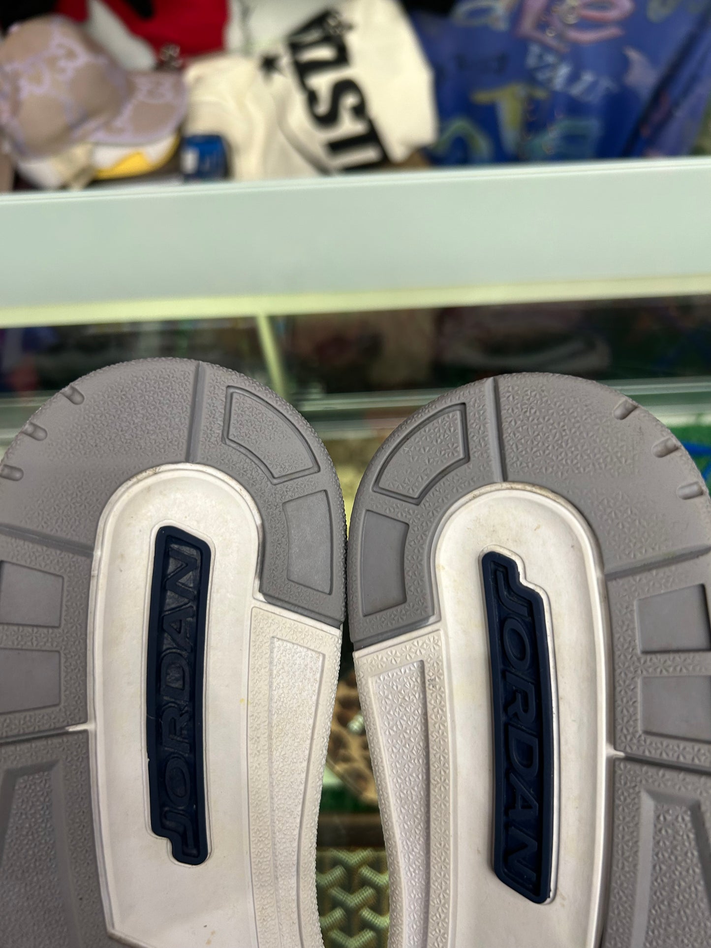 JORDAN 3 GEORGETOWN (PRE-OWNED W/ BOX)
