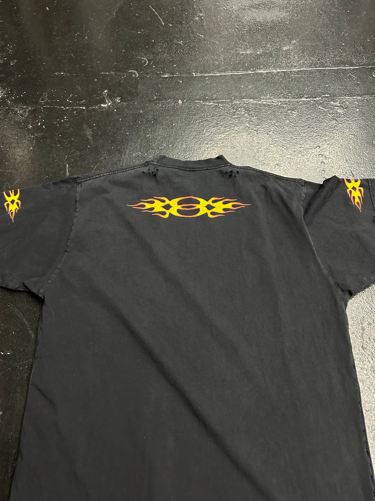 BALENCIAGA UNISEX BLACK FLAME TEE (PRE-OWNED)