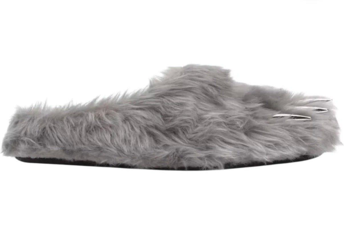 BRAVEST STUDIOS BEAR CLAW GREY (BRAND NEW)