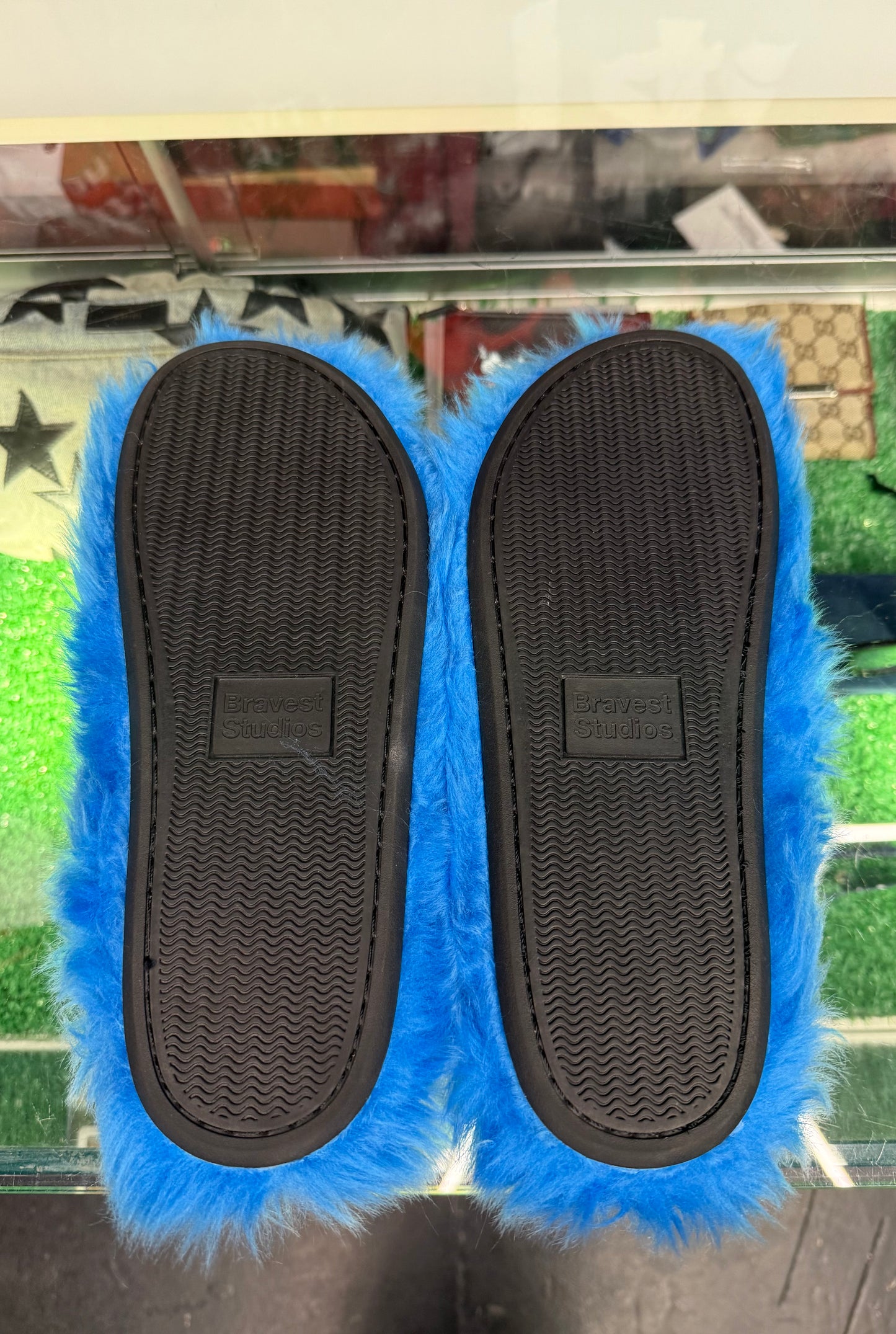 BRAVEST BEAR CLAW MULES (PRE-OWNED W/ BOX)