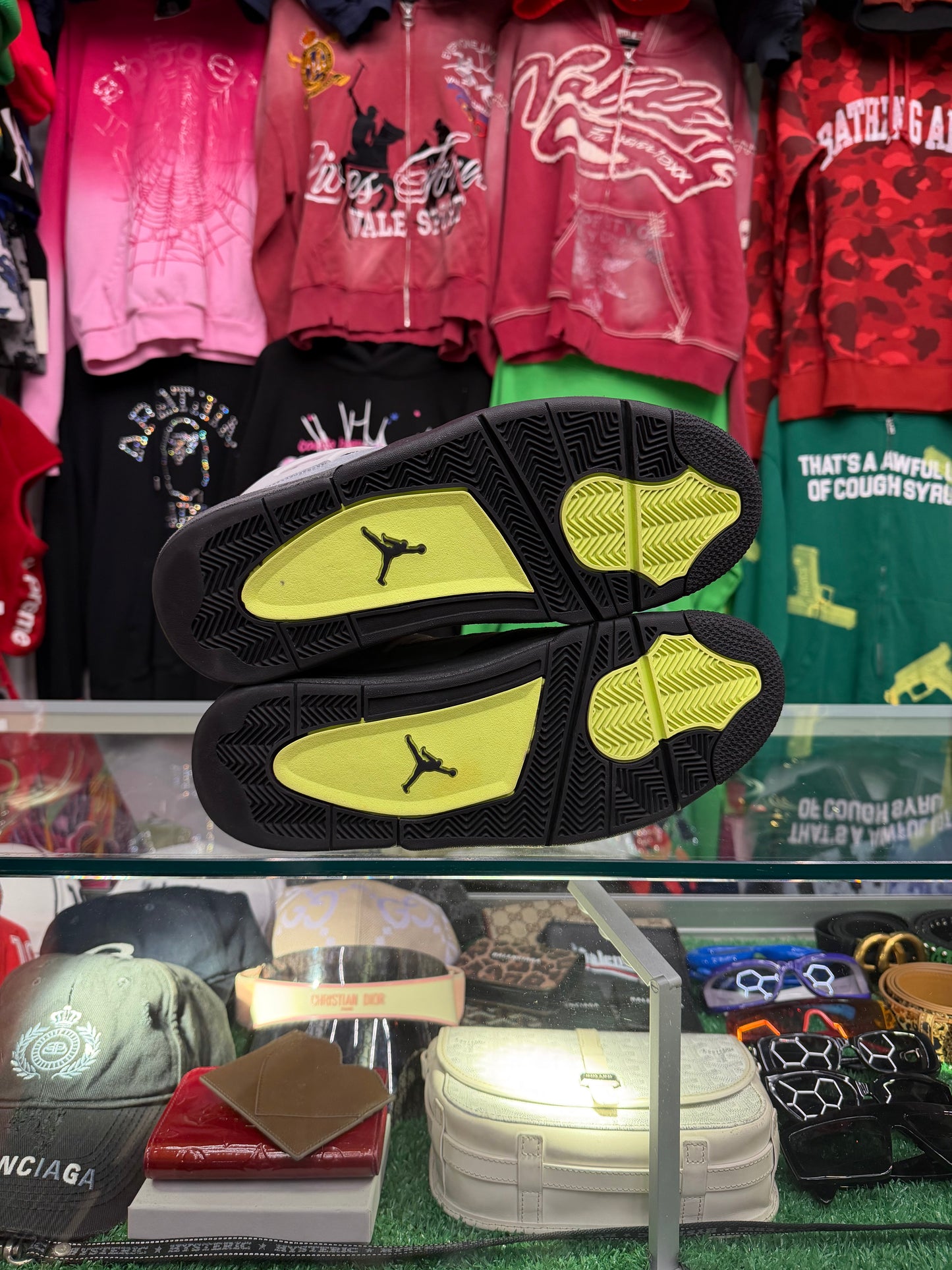JORDAN 4 NEON (PRE-OWNED W/ BOX