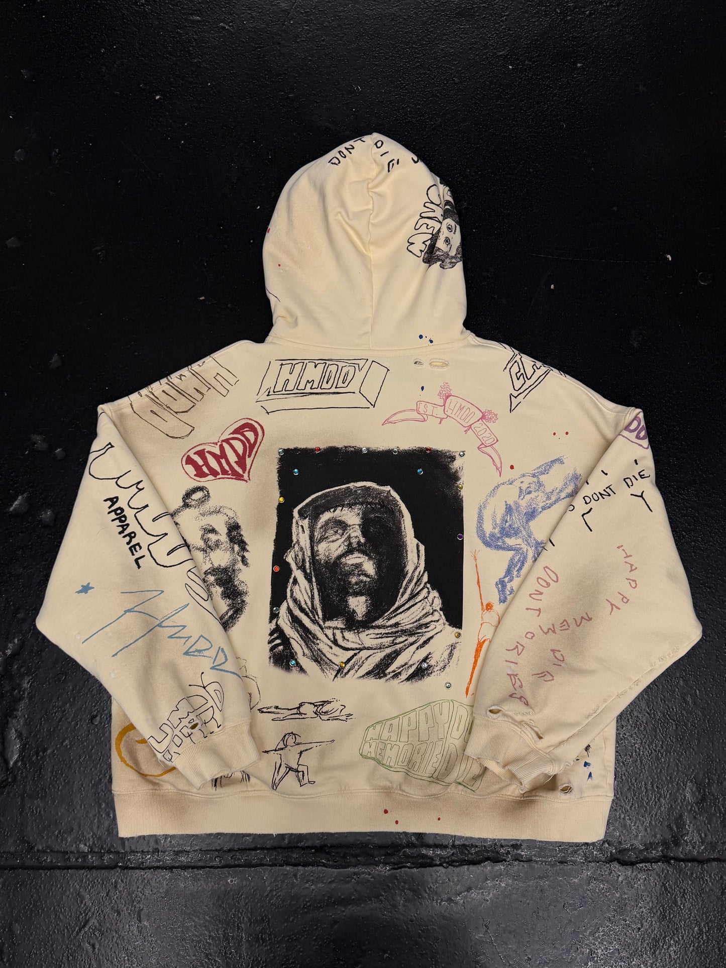 HAPPY MEMORIES DON’T DIE HMDD SKETCH HOODIE (PRE-OWNED)