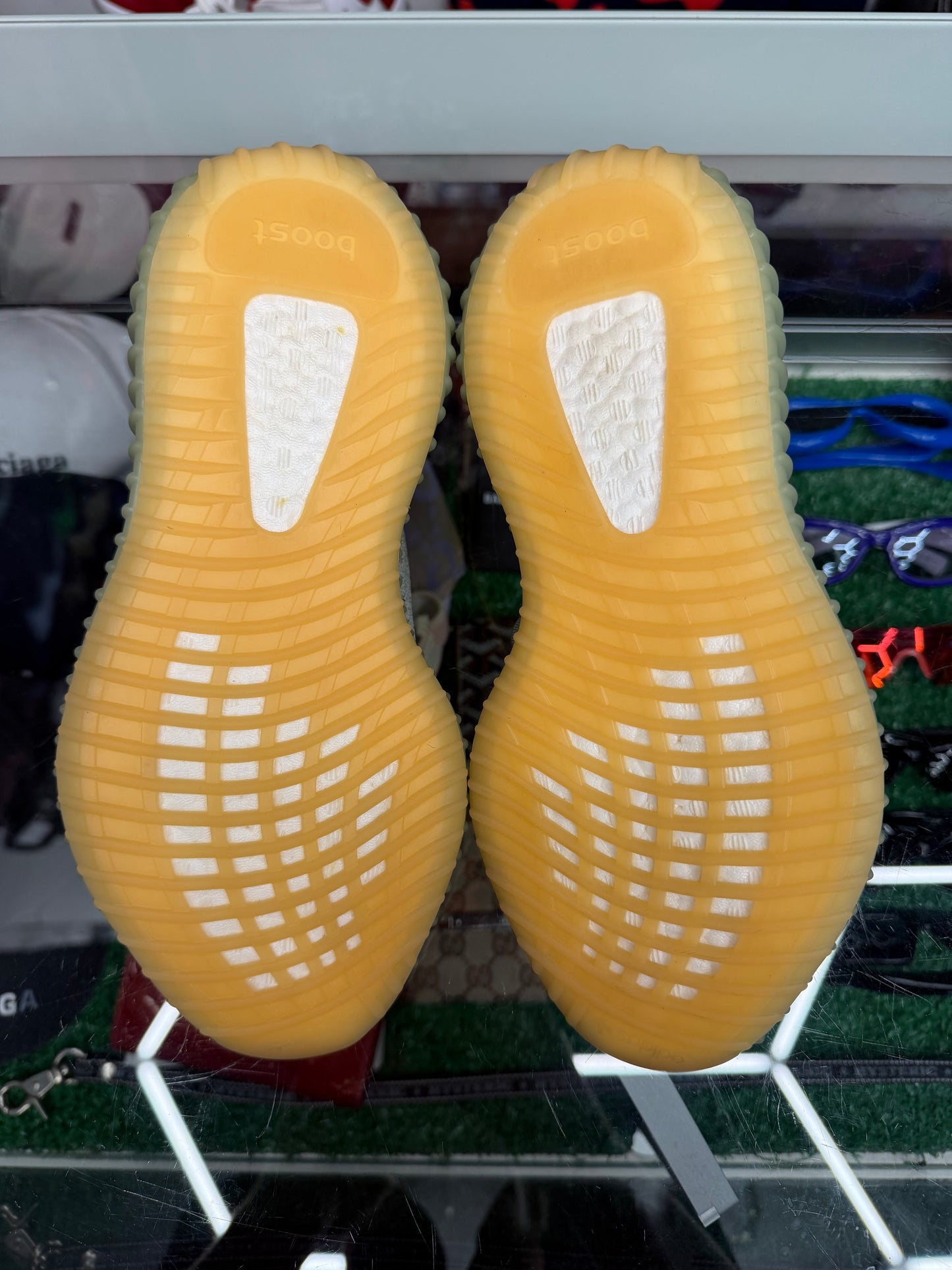 YEEZY 350 V2 DESERT SAGE (PRE-OWNED W/ BOX)