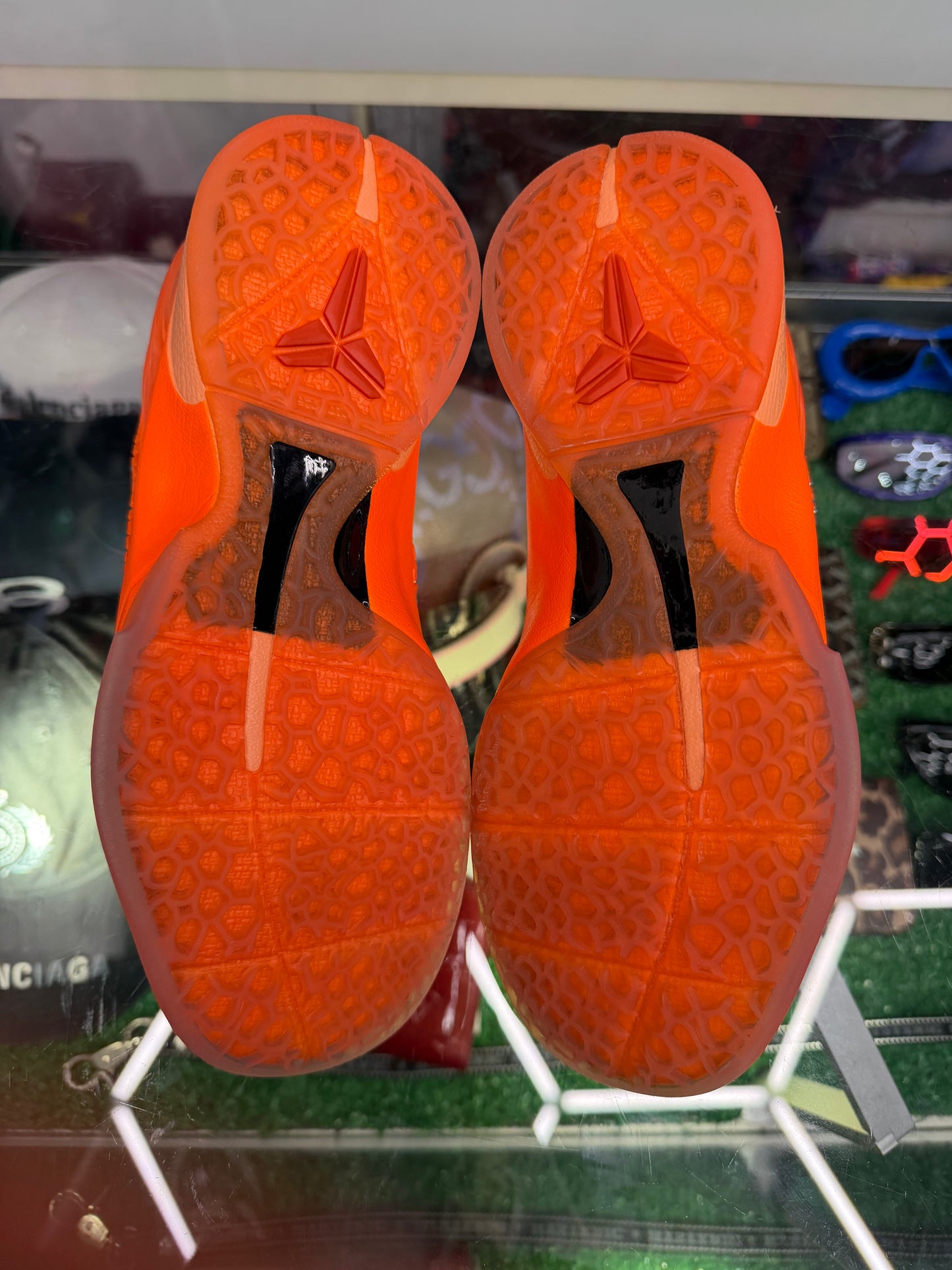 KOBE 6 PROTO TOTAL ORANGE (PRE-OWNED W/ BOX)