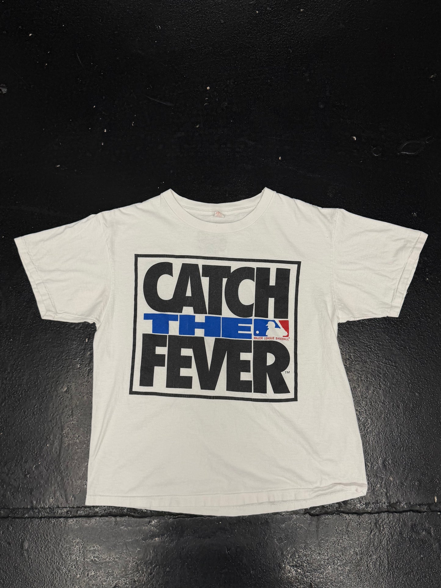 CATCH THE FEVER MLB T-SHIRT