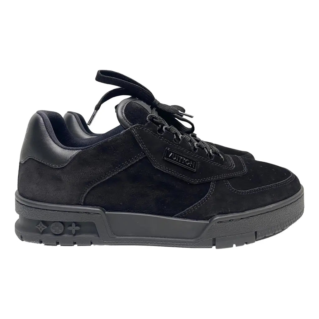 LOUIS VUITTON LV EMPLOYEE TRAINERS (PRE-OWNED)