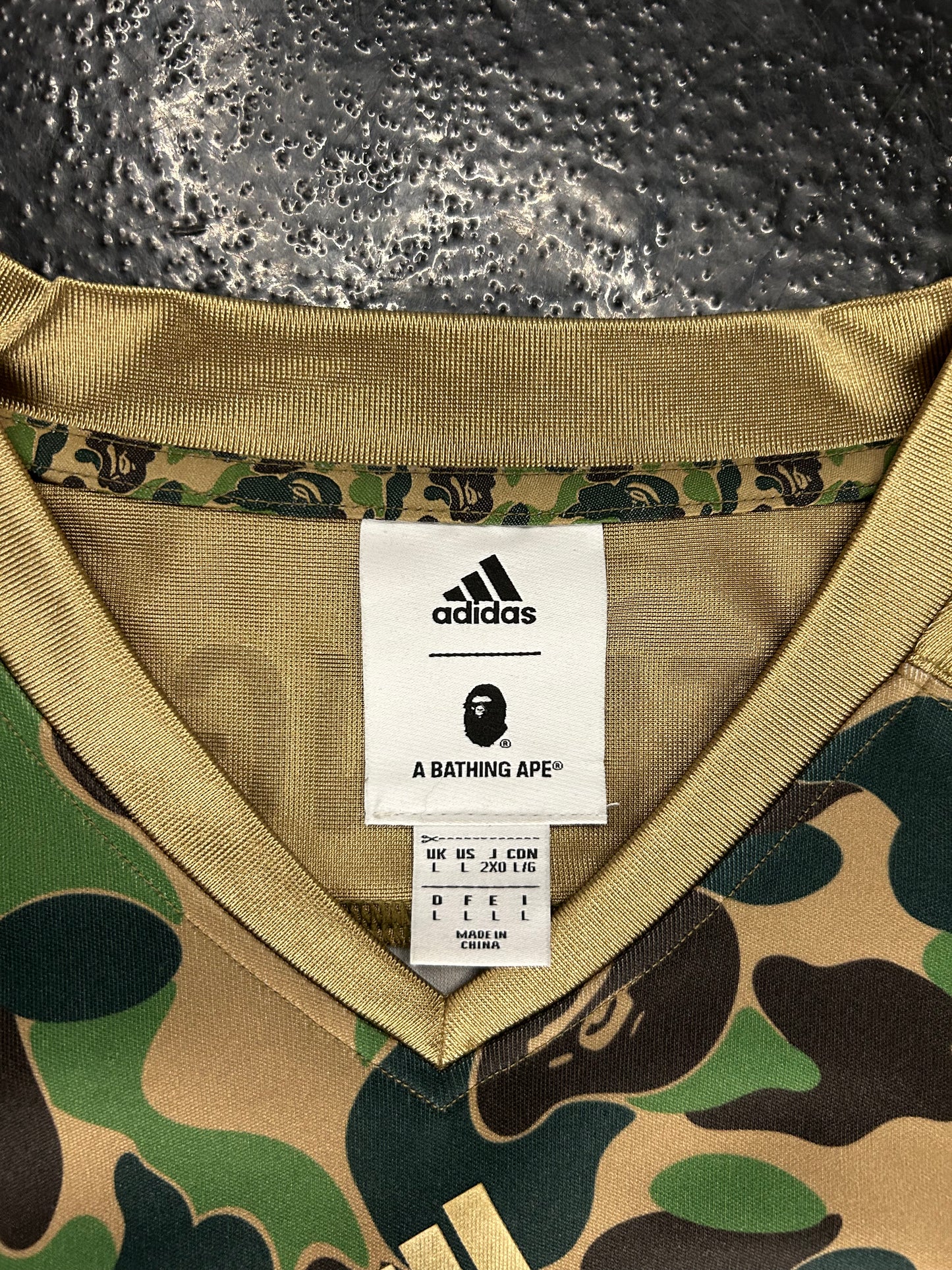 BAPE CAMO FOOTBALL JERSEY (PRE-OWNED)