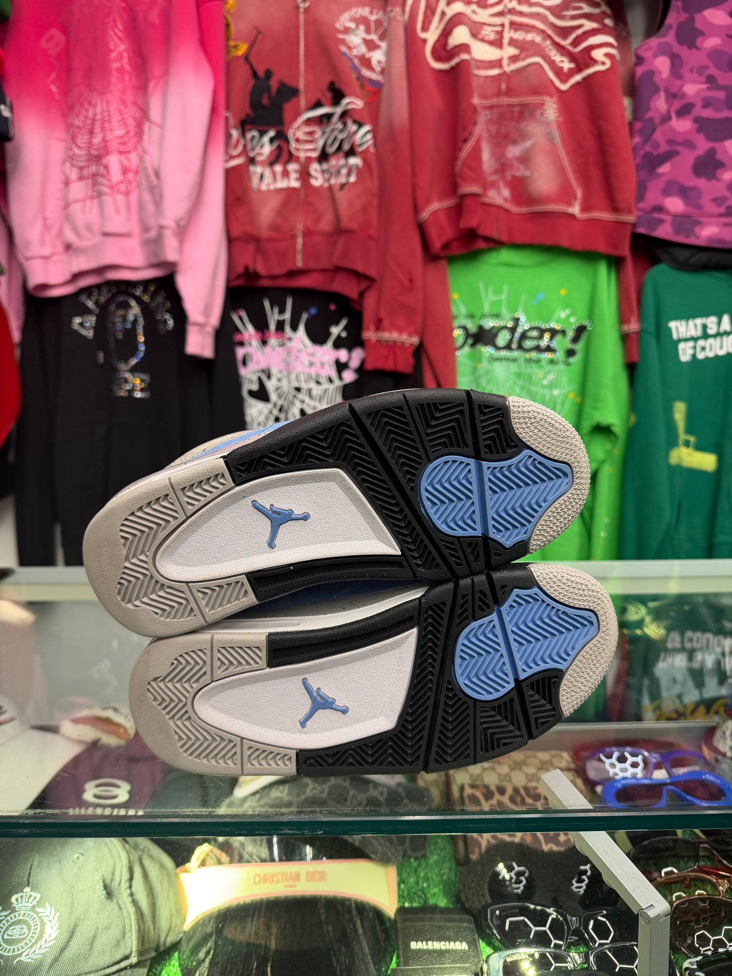 JORDAN 4 UNIVERSITY BLUE (PRE-OWNED W/ BOX)