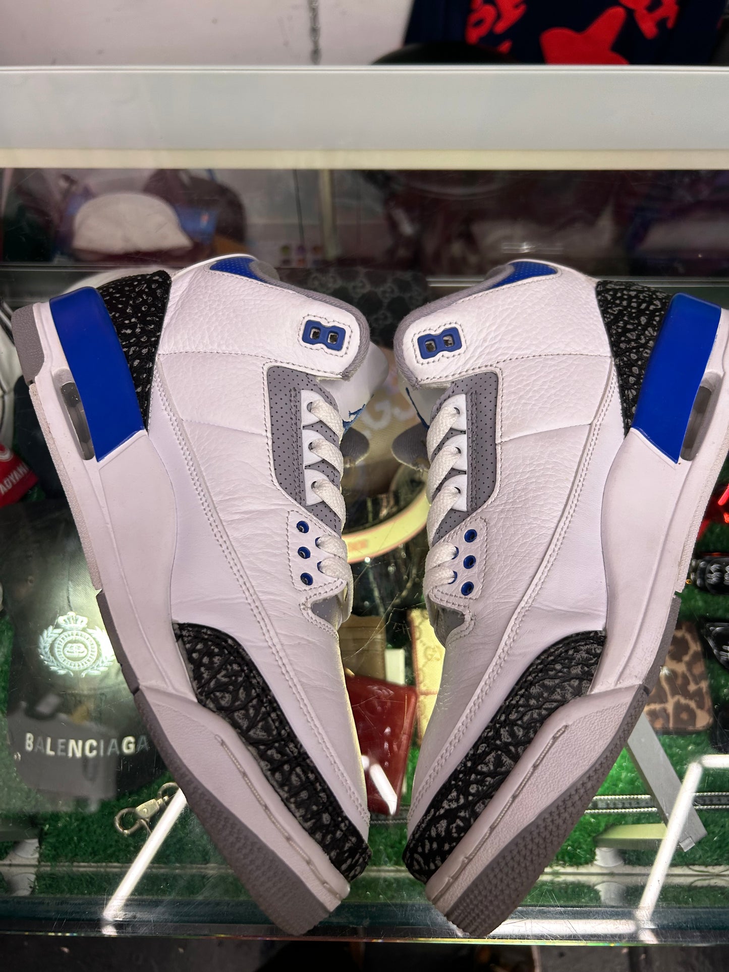 JORDAN 3 RACER BLUE (PRE-OWNED W/ BOX)