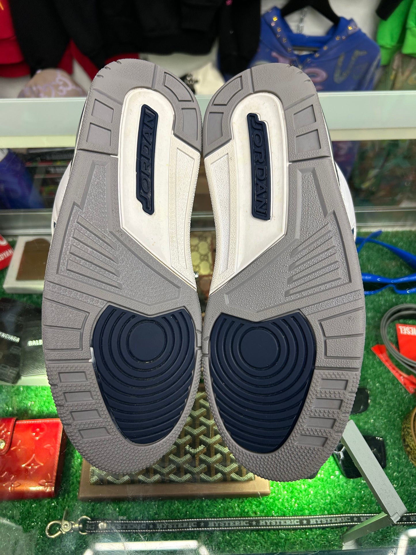 JORDAN 3 GEORGETOWN (PRE-OWNED W/ BOX)