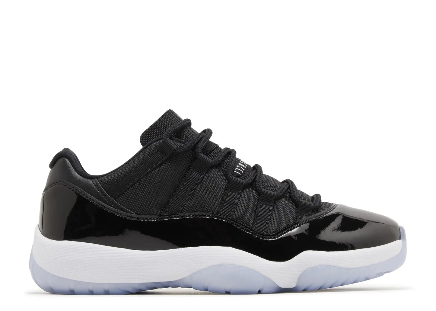 JORDAN 11 LOW SPACE JAM (VNDS W/ BOX)