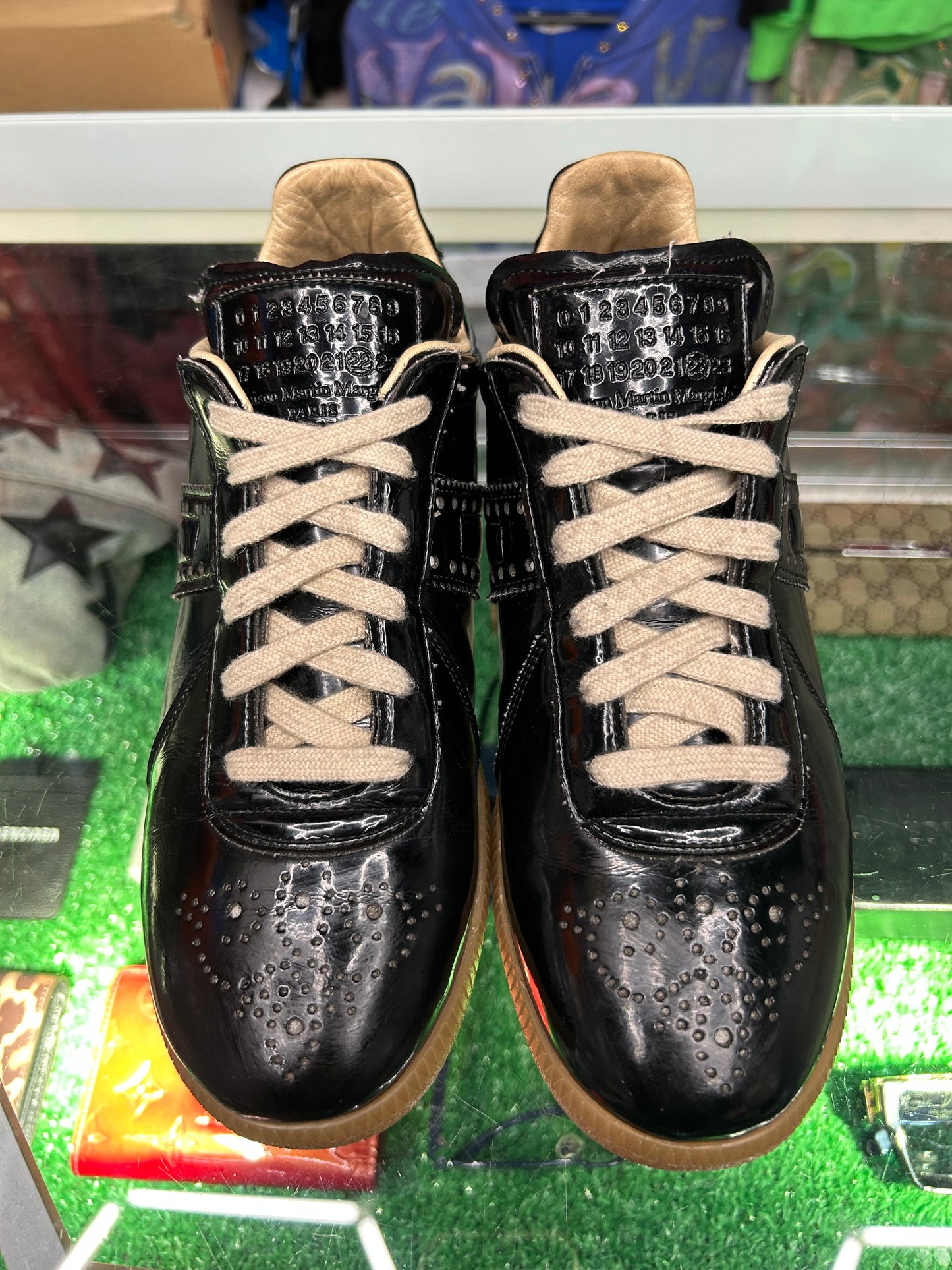 MAISON MARGIELA LEATHER GATS (PRE-OWNED W/ BOX)