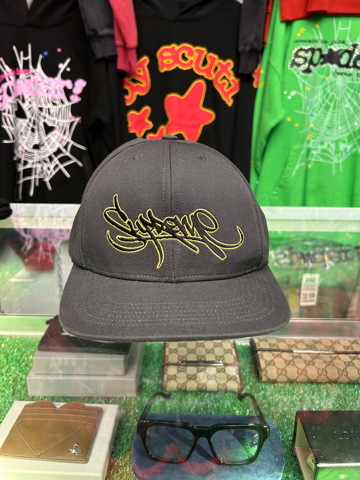 SUPREME FW23 HANDSTYLE 6-PANEL ‘CHARCOAL’ HAT (PRE-OWNED)