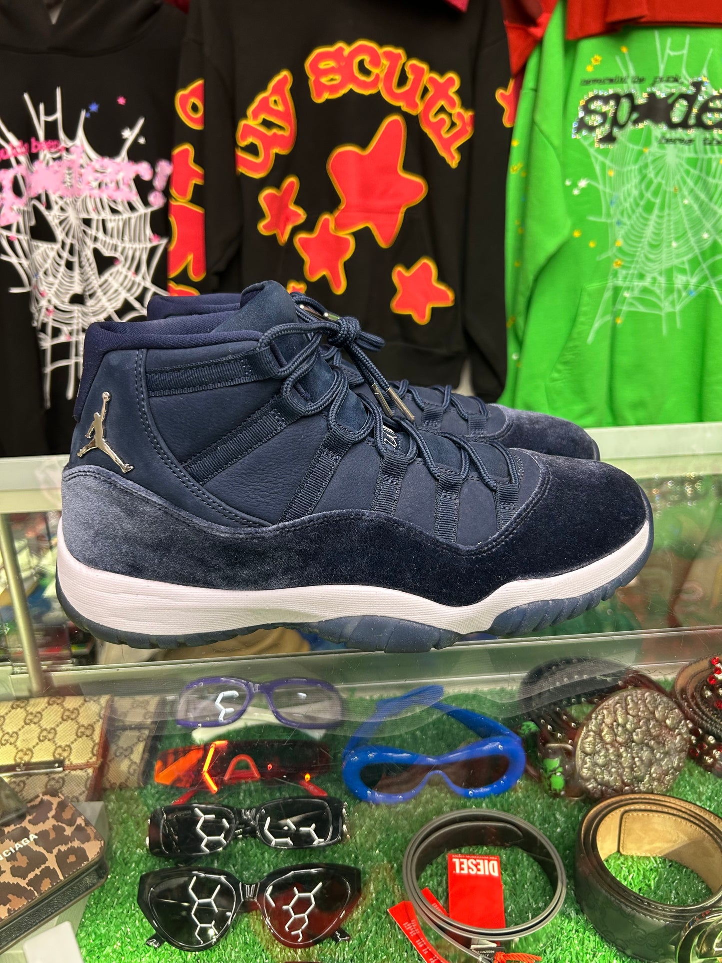 JORDAN 11 HIGH VELVET “MIDNIGHT NAVY” (PRE-OWNED W/ BOX)