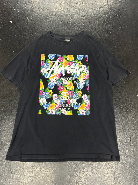 STUSSY FLORAL BLACK TEE (PRE-OWNED)