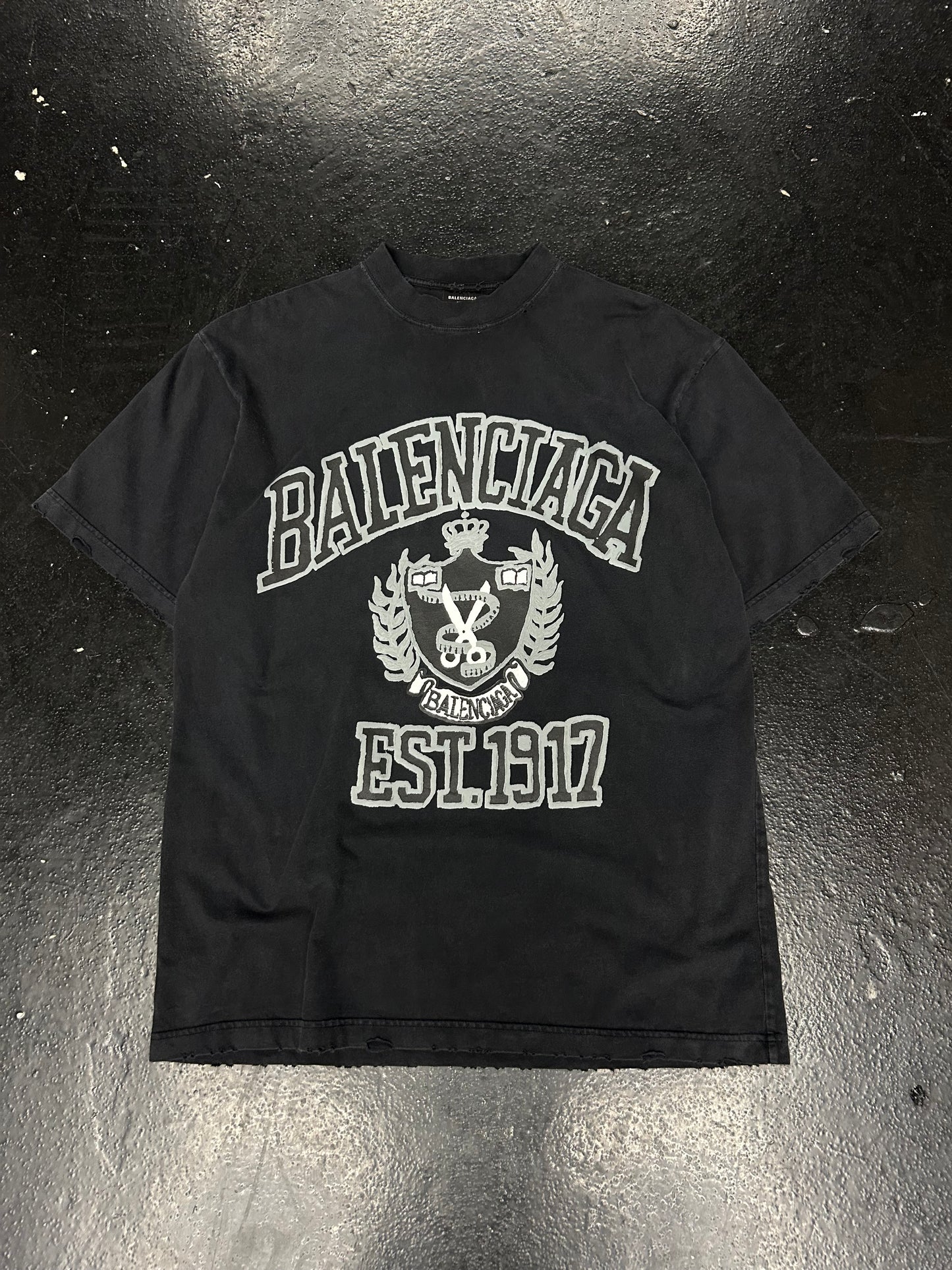 BALENCIAGA DIY COLLEGE BLACK TEE (PRE-OWNED)