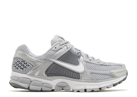 VOMERO 5 WOLF GREY (PRE-OWNED W/ BOX)