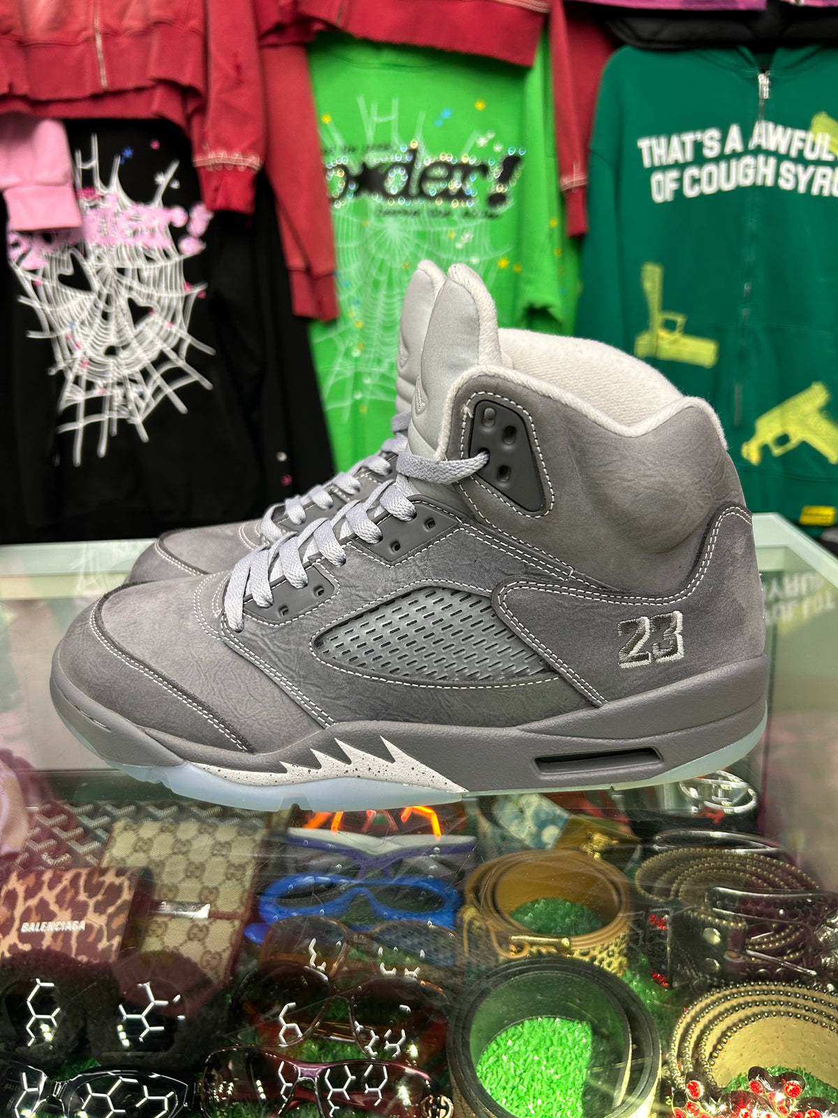 JORDAN 5 WOLF GREY (PRE-OWNED W/ BOX)