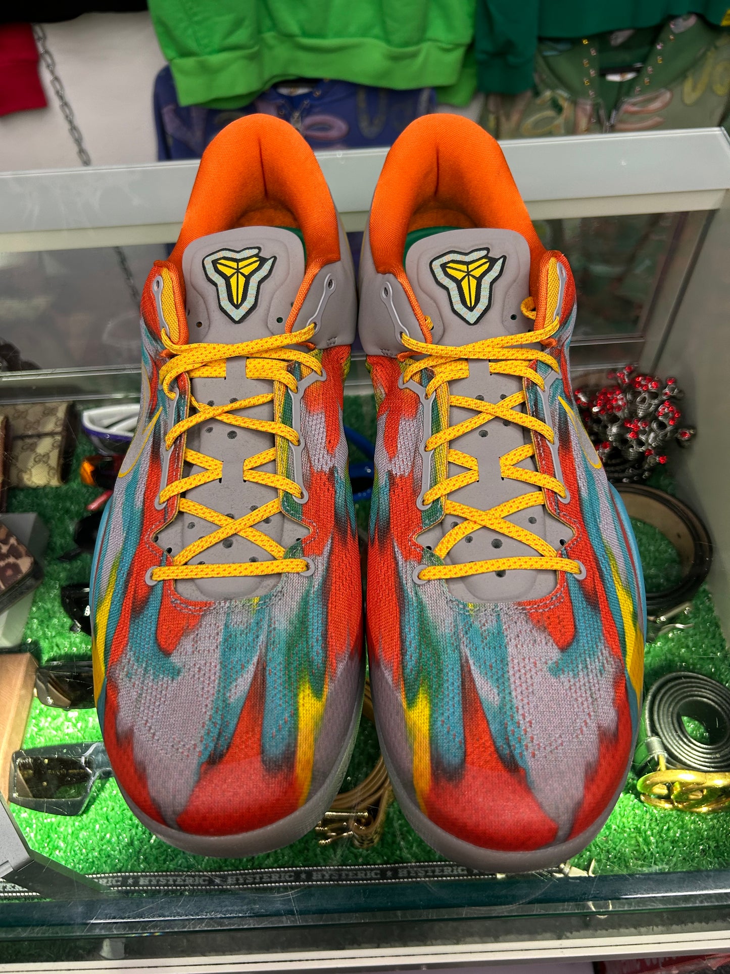 KOBE 8 PROTRO VENICE BEACH (BRAND NEW NO BOX)