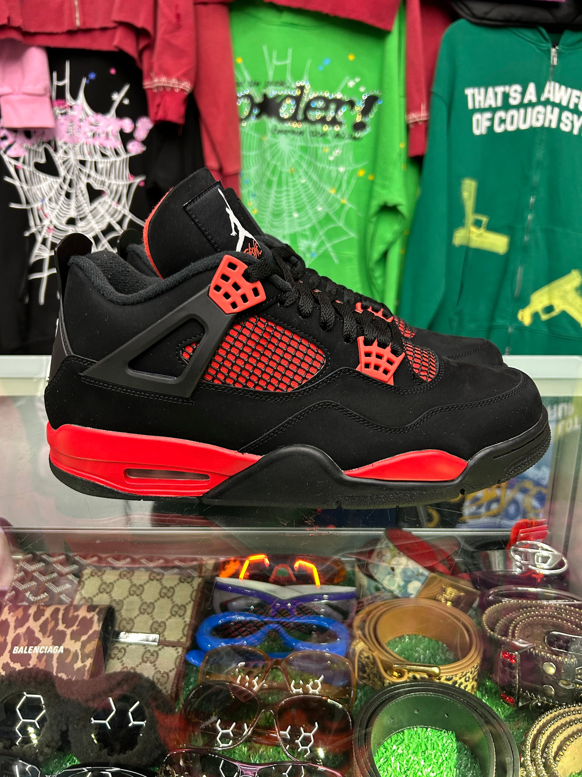 JORDAN 4 RED THUNDER (PRE-OWNED W/ BOX)