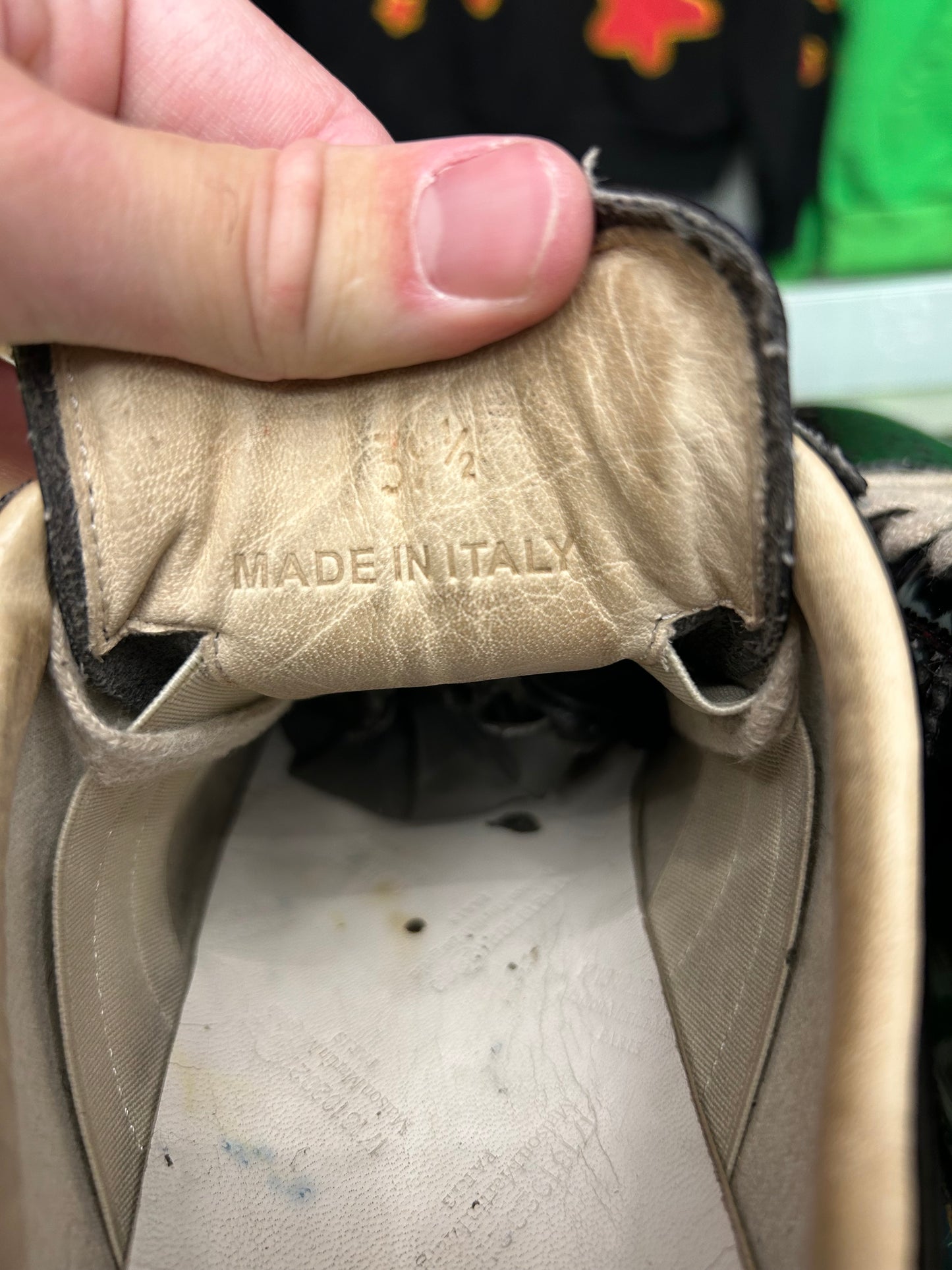 MAISON MARGIELA LEATHER GATS (PRE-OWNED W/ BOX)