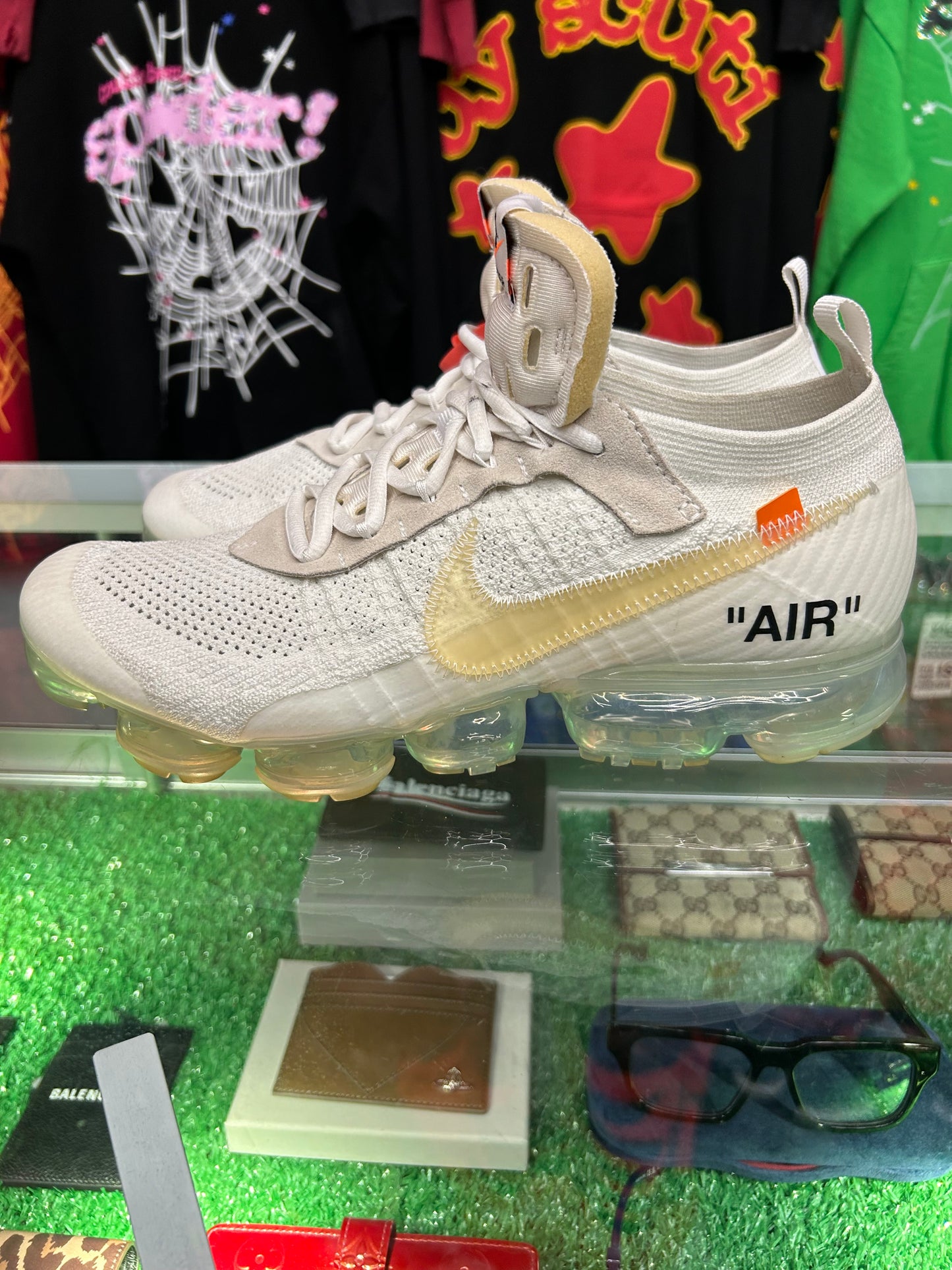 OFF-WHITE NIKE VAPORMAX THE 10 (PRE-OWNED / WITH BOX)