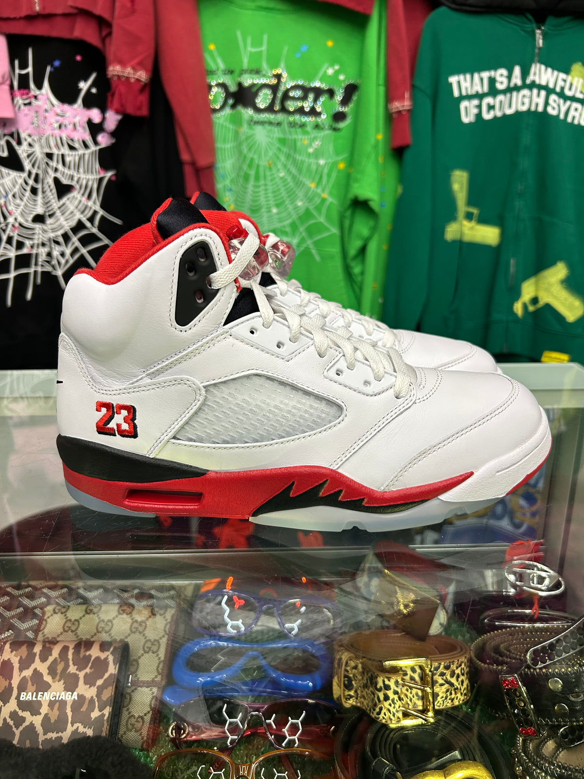 JORDAN 5 FIRE RED (PRE-OWNED)