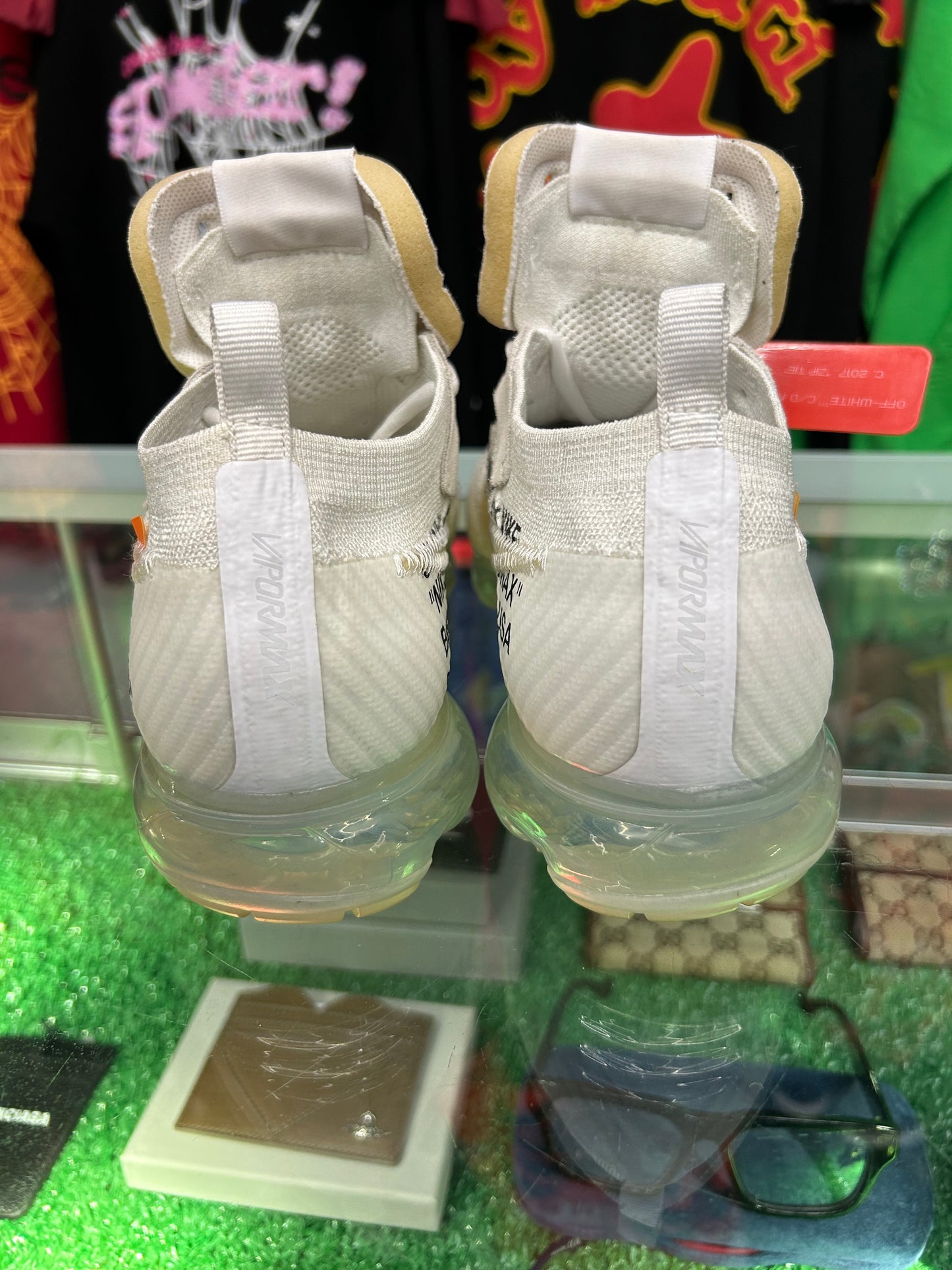 OFF-WHITE NIKE VAPORMAX THE 10 (PRE-OWNED / WITH BOX)