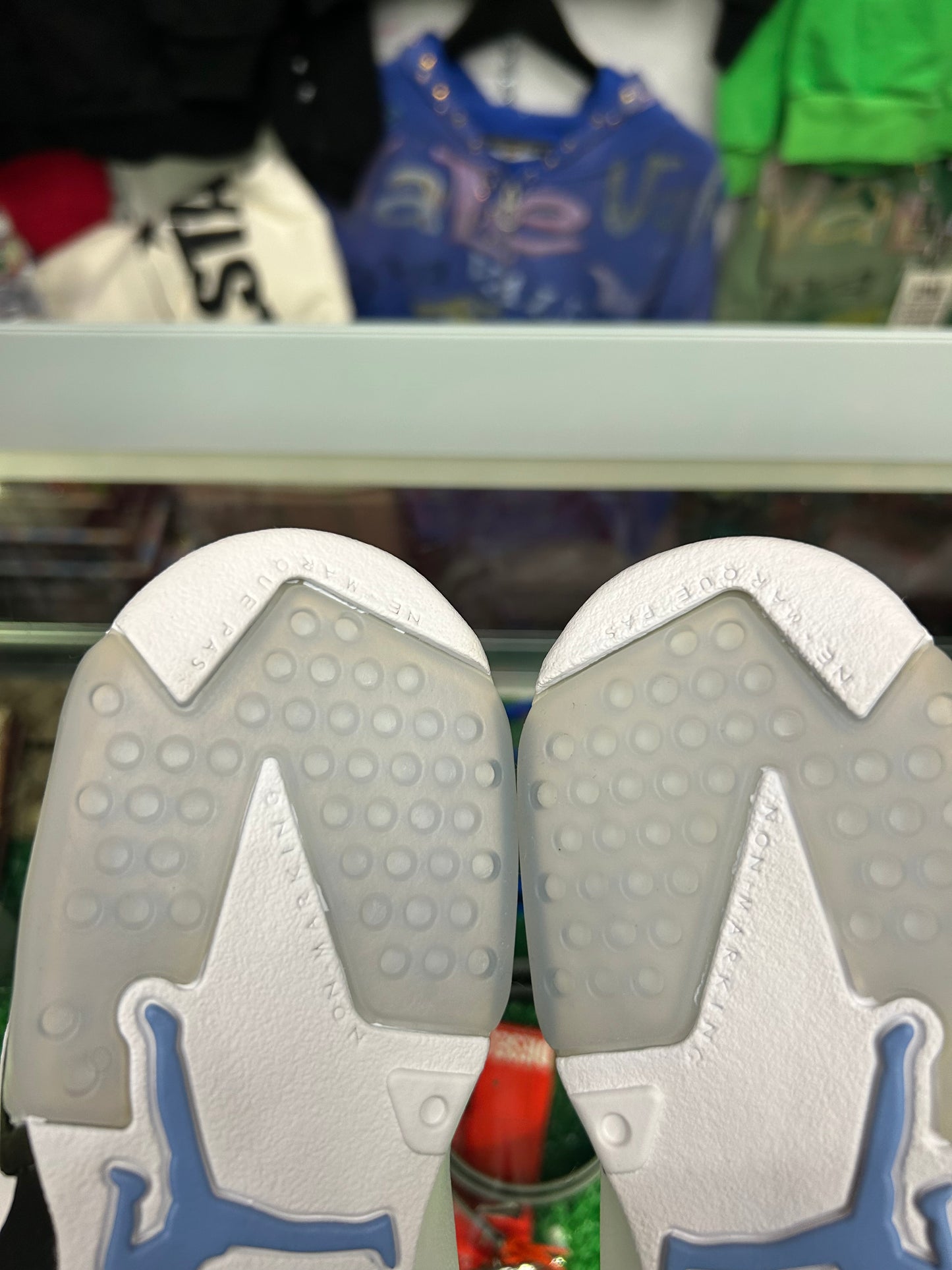 JORDAN 6 UNC (PRE-OWNED W/ BOX)