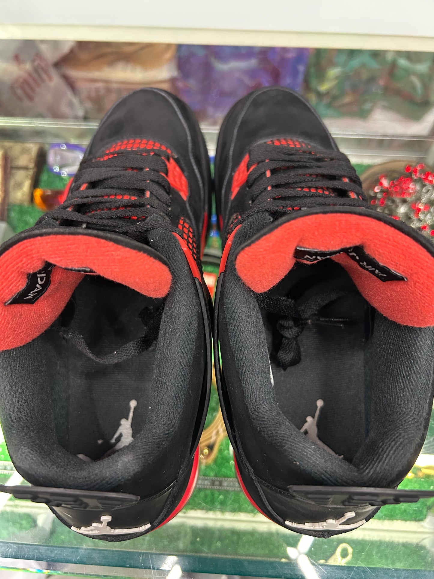 JORDAN 4 RED THUNDER (PRE-OWNED W/BOX)