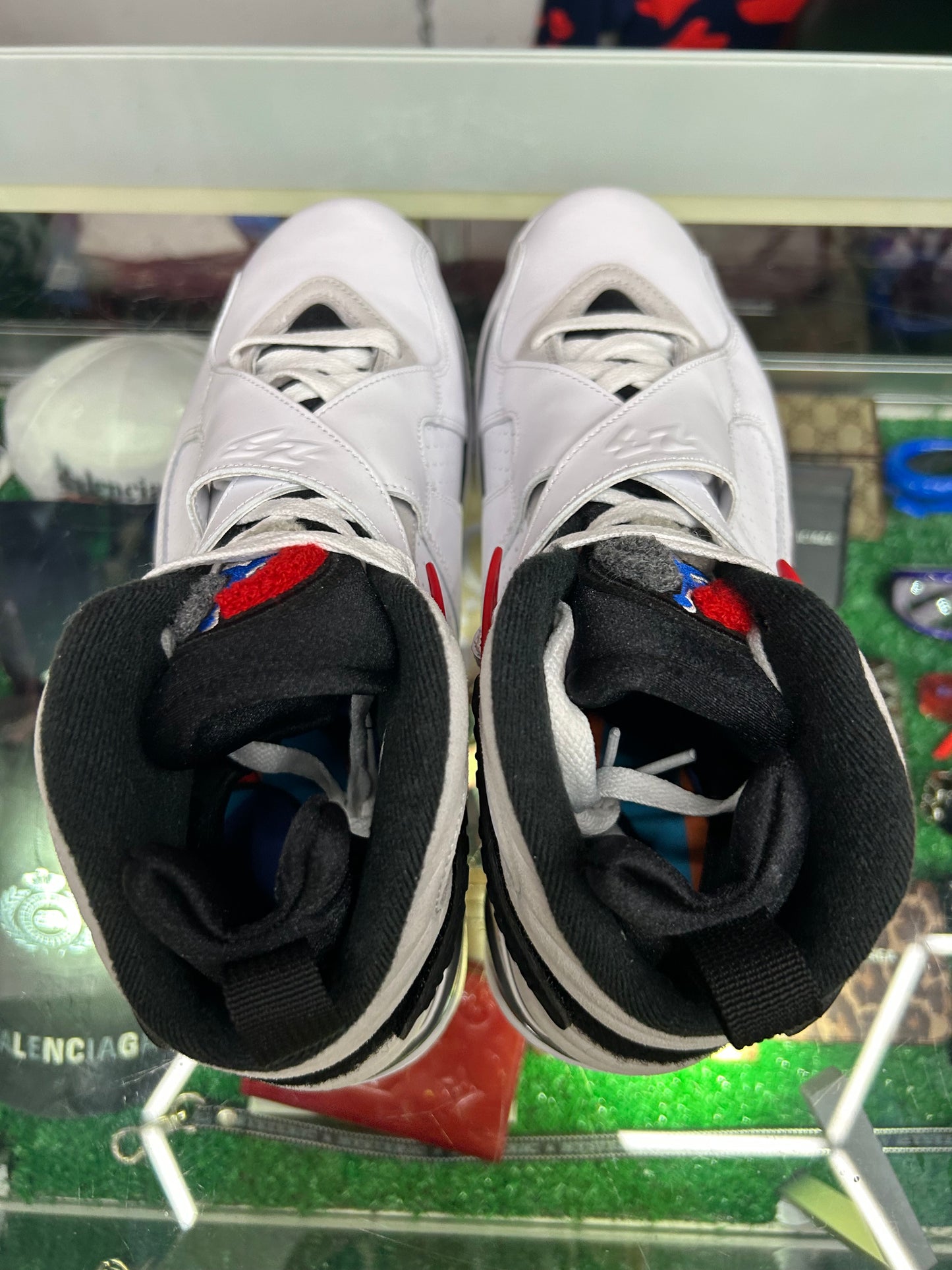 JORDAN 8 BUGS BUNNY (PRE-OWNED W/ BOX)