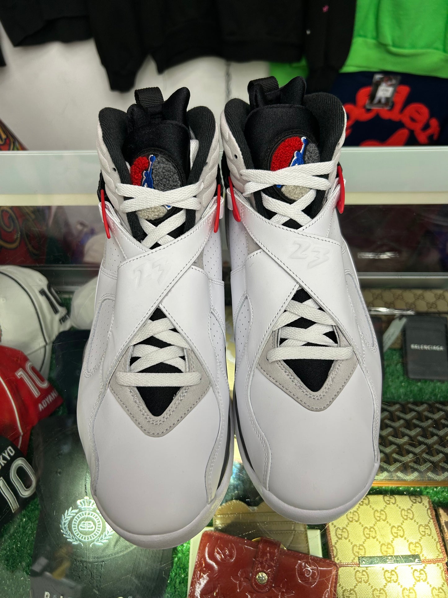 JORDAN 8 BUGS BUNNY (PRE-OWNED W/ BOX)