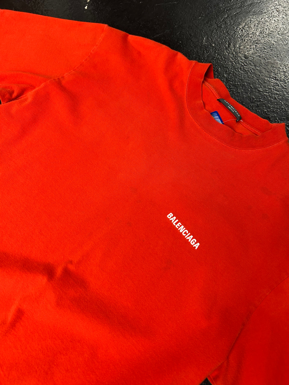 BALENCIAGA CLASSIC LOGO TEE “RED” (PRE-OWNED)