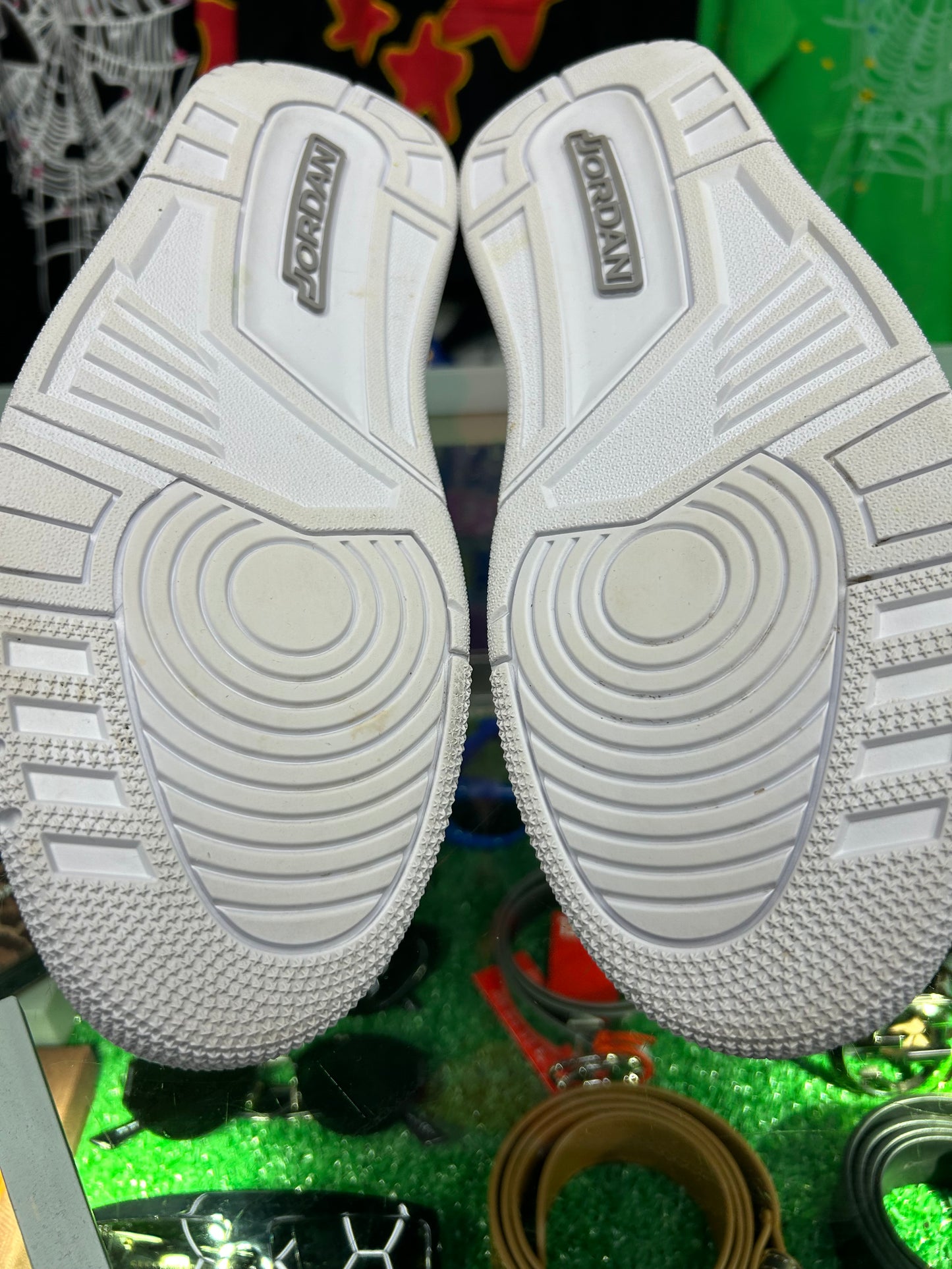 JORDAN 3 PURE MONEY (PRE-OWNED W/ BOX)