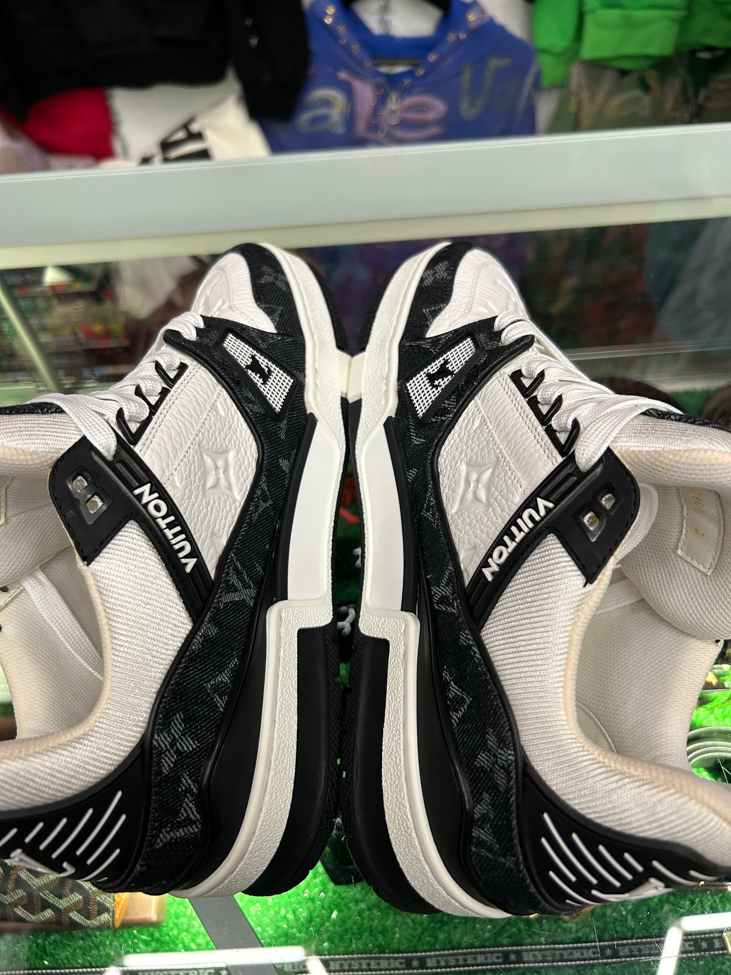 LOUIS VUITTON LV TRAINER WHITE BLACK (PRE-OWNED W/ BOX)