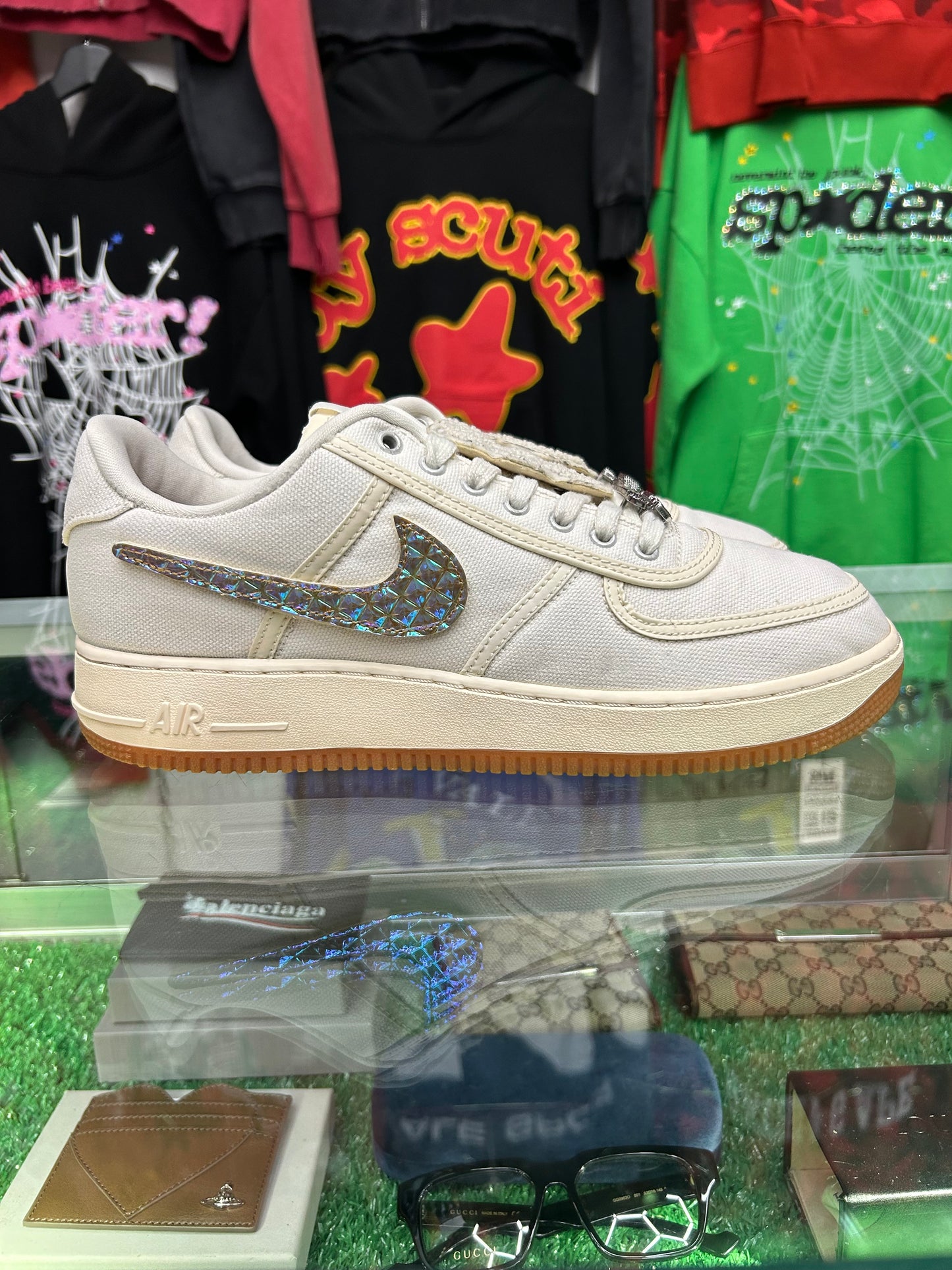 AIR FORCE 1 TRAVIS SCOTT NIKE “SAIL GUM” (PRE-OWNED W/ BOX)