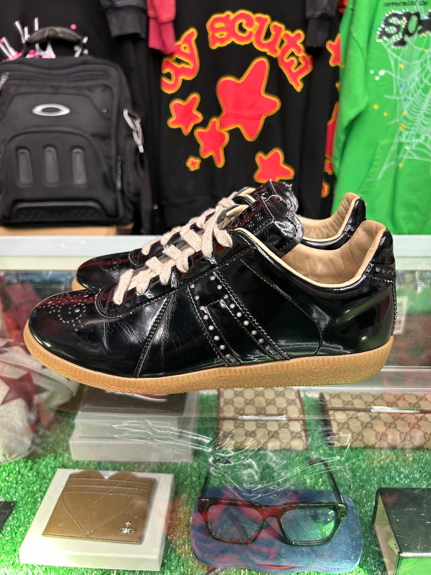 MAISON MARGIELA LEATHER GATS (PRE-OWNED W/ BOX)