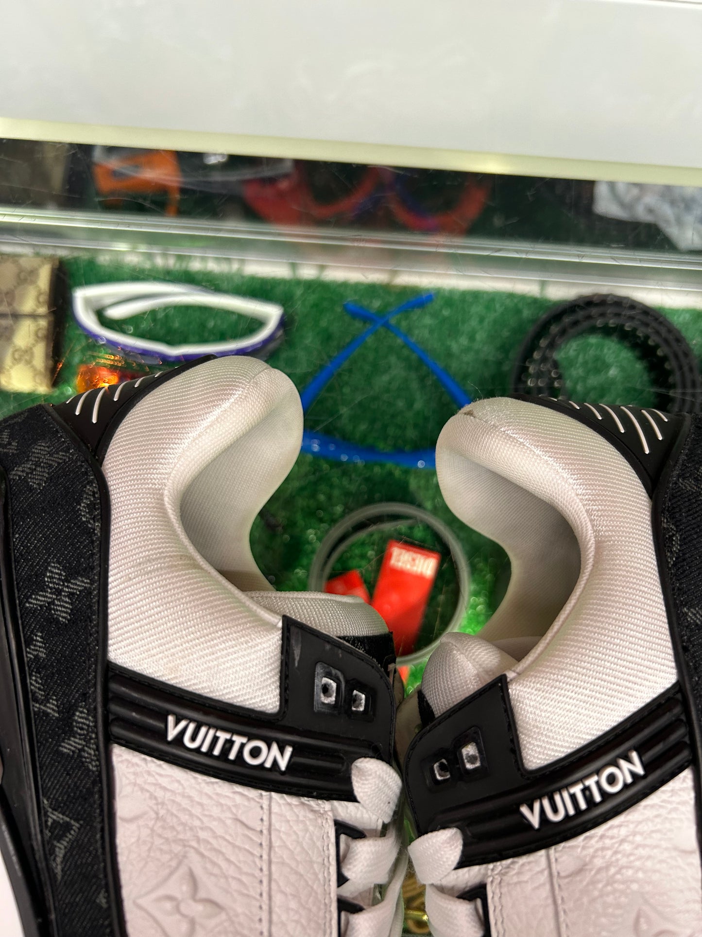 LOUIS VUITTON LV TRAINER WHITE BLACK (PRE-OWNED W/ BOX) (LV 12 FITS LIKE A 13-14)