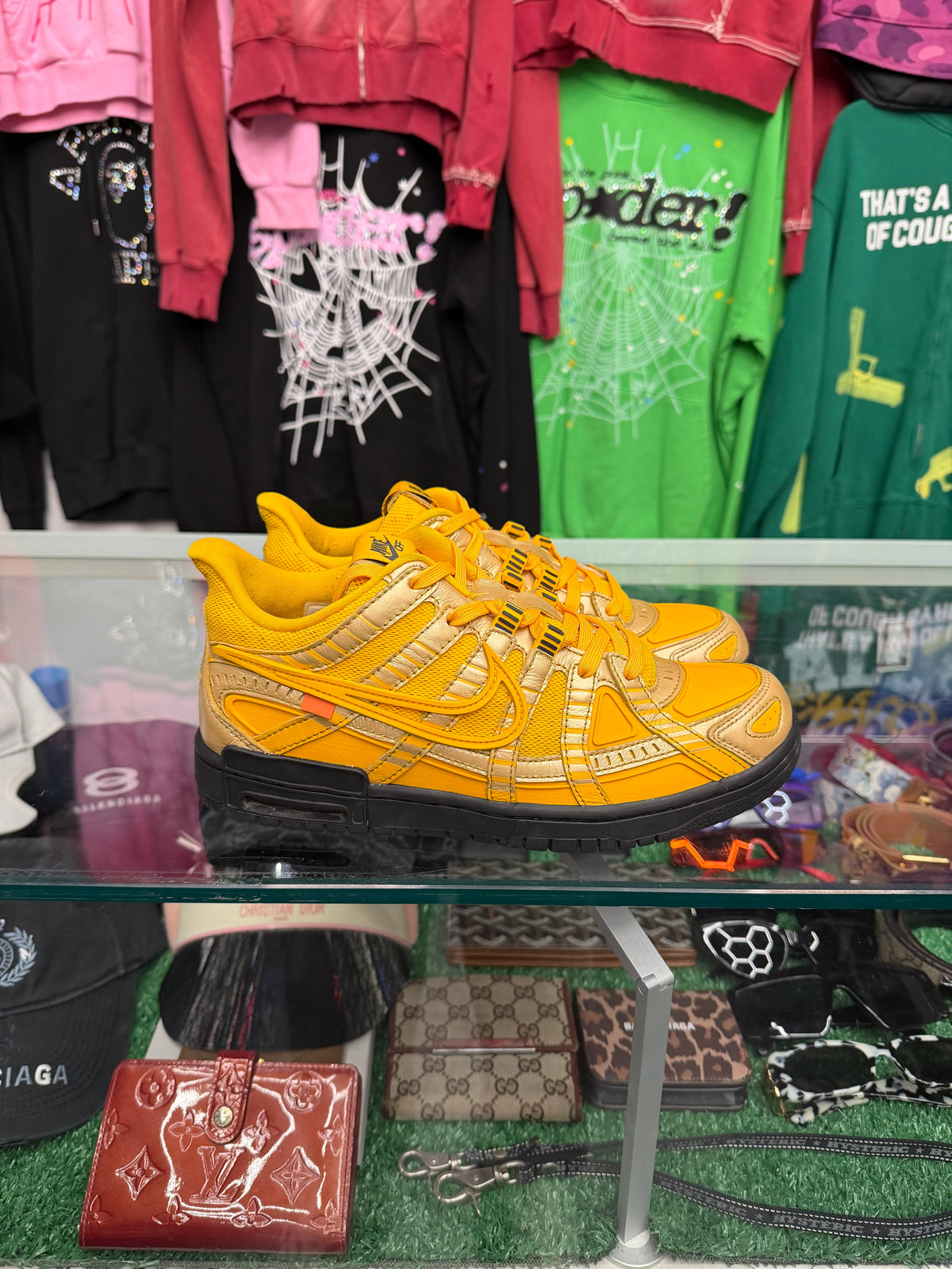 OFF WHITE RUBBER DUNK UNIVERSITY GOLD (PRE-OWNED NO BOX W/ ZIPTIE)