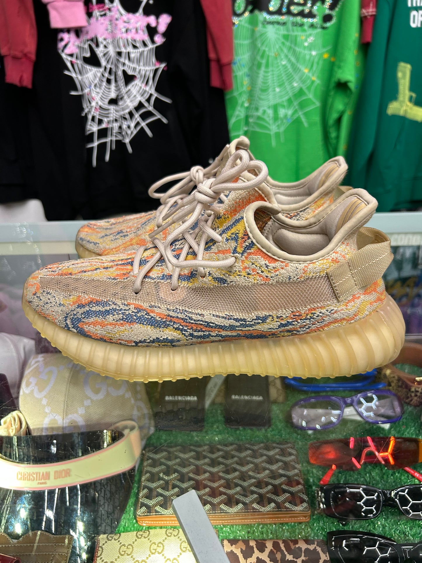 YEEZY 350 V2 MX OAT (PRE-OWNED W/ BOX)
