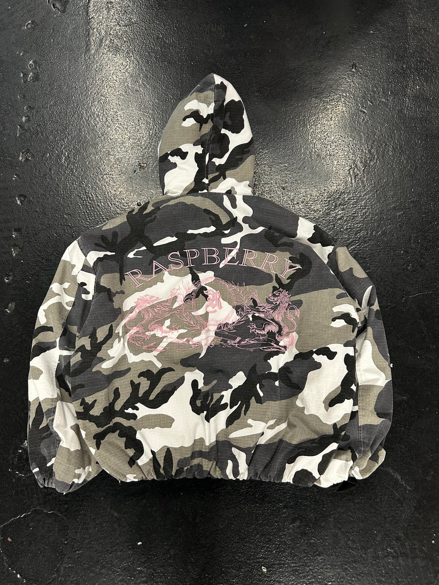 RASPBERRY HILLS DERON CAMO PUFFER JACKET (PRE-OWNED)