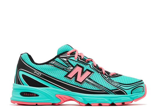 NEW BALANCE CYBER JADE 740V2