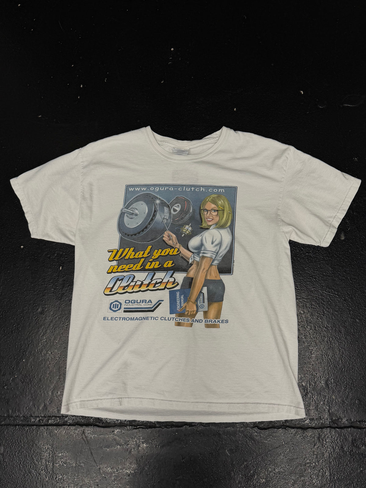 WHAT YOU NEED IN A CLUTCH T-SHIRT