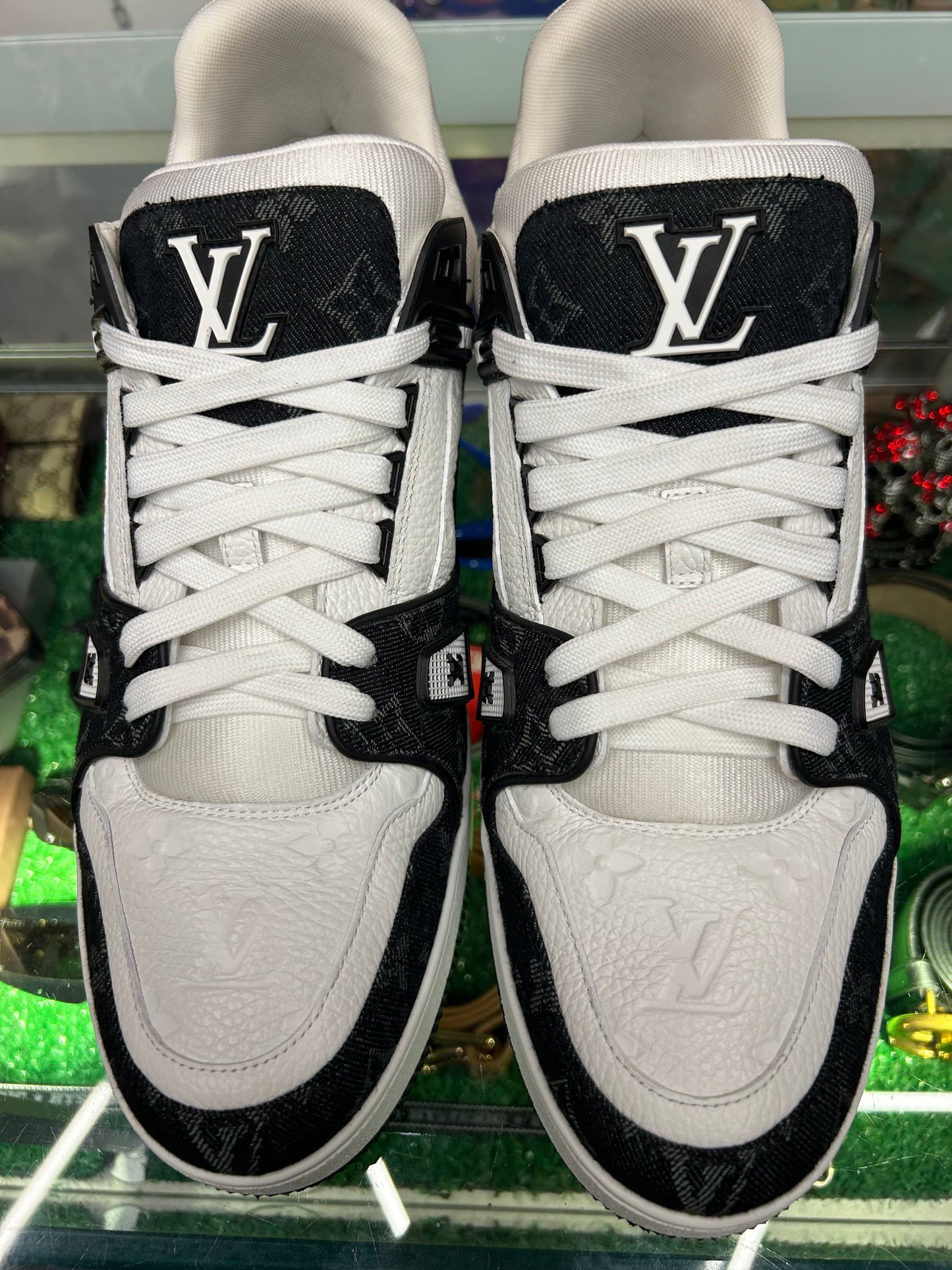 LOUIS VUITTON LV TRAINER WHITE BLACK (PRE-OWNED W/ BOX) (LV 12 FITS LIKE A 13-14)