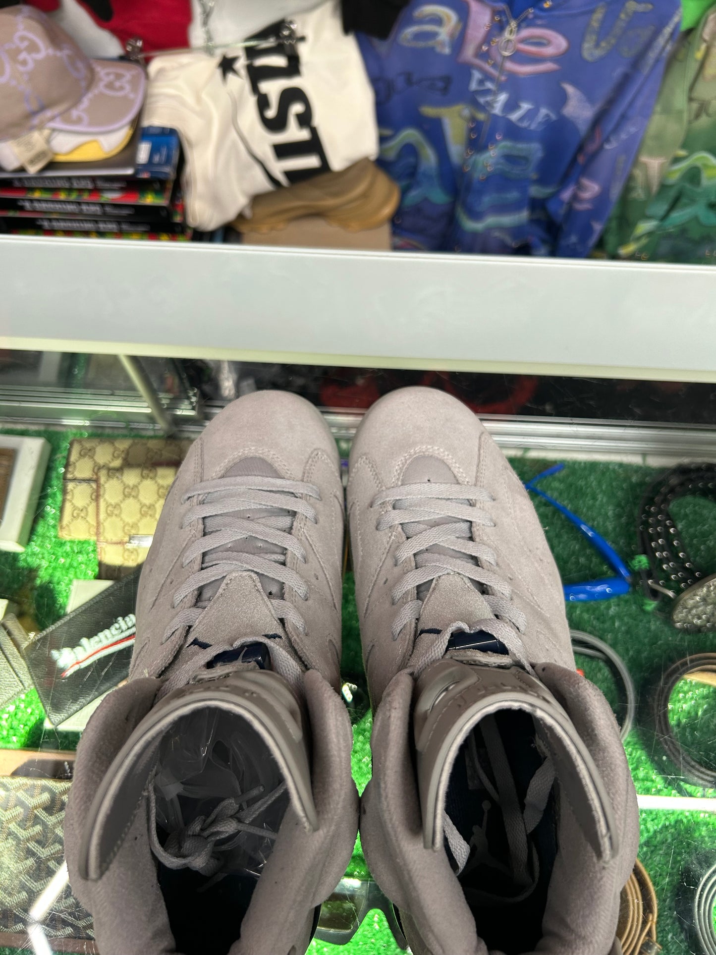 JORDAN 6 GEORGETOWN (PRE-OWNED W/ BOX)