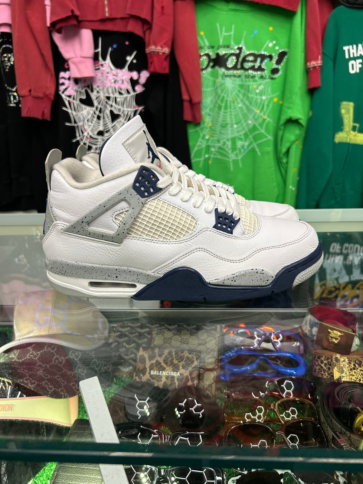 JORDAN 4 MIDNIGHT NAVY (PRE-OWNED NO BOX)