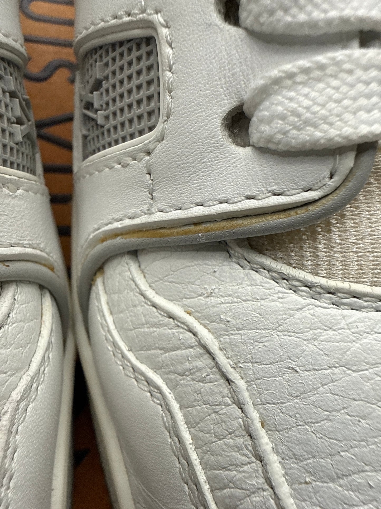 LOUIS VUITTON LV TRAINER (PRE-OWNED W/ BOX)