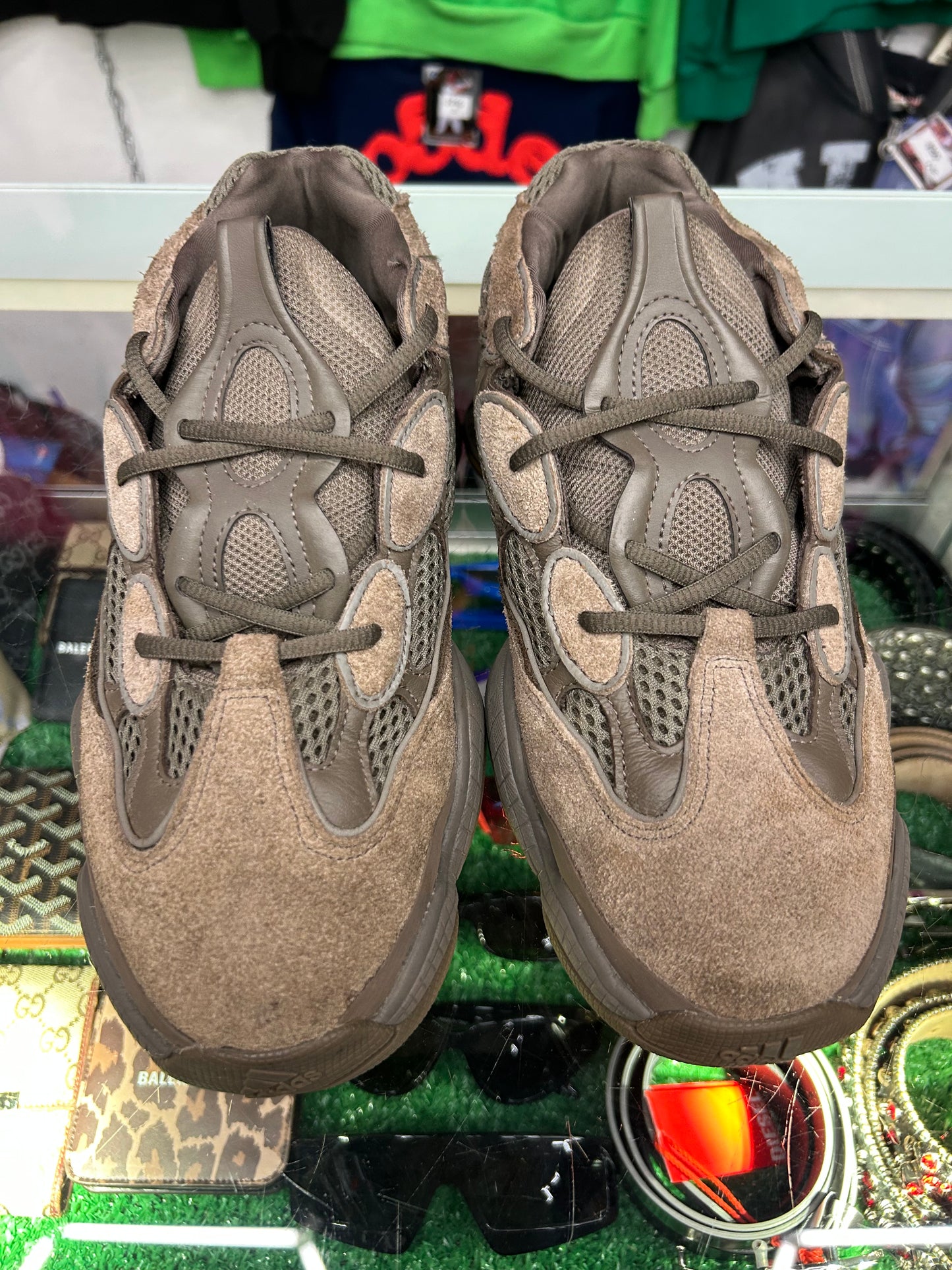 YEEZY 500 CLAY BROWN (PRE-OWNED W/ BOX)