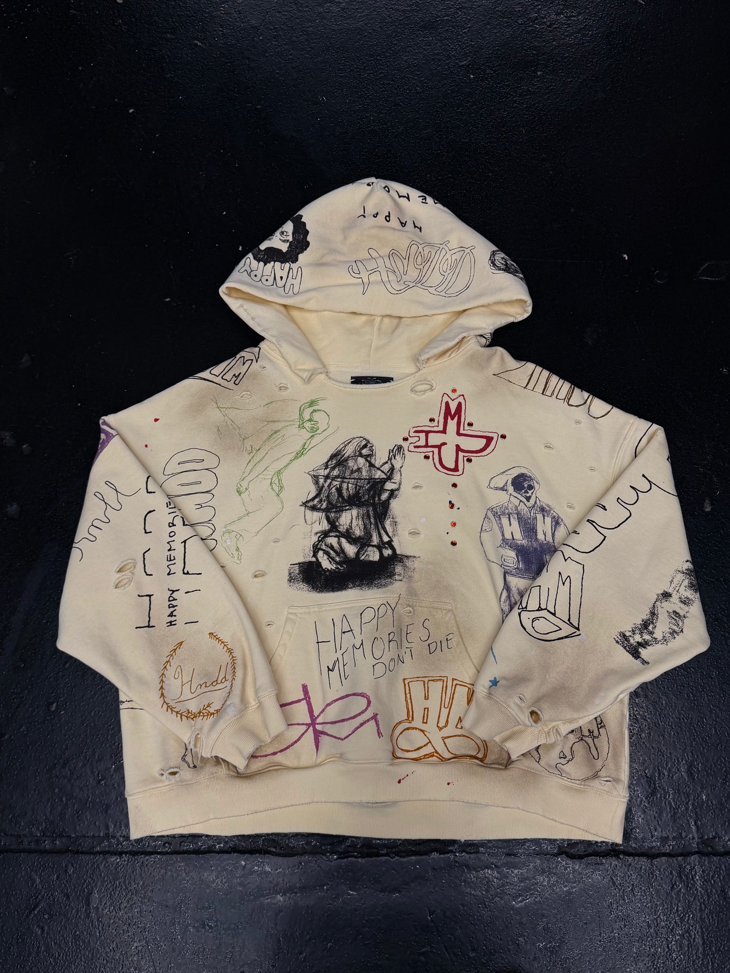 HAPPY MEMORIES DON’T DIE HMDD SKETCH HOODIE (PRE-OWNED)
